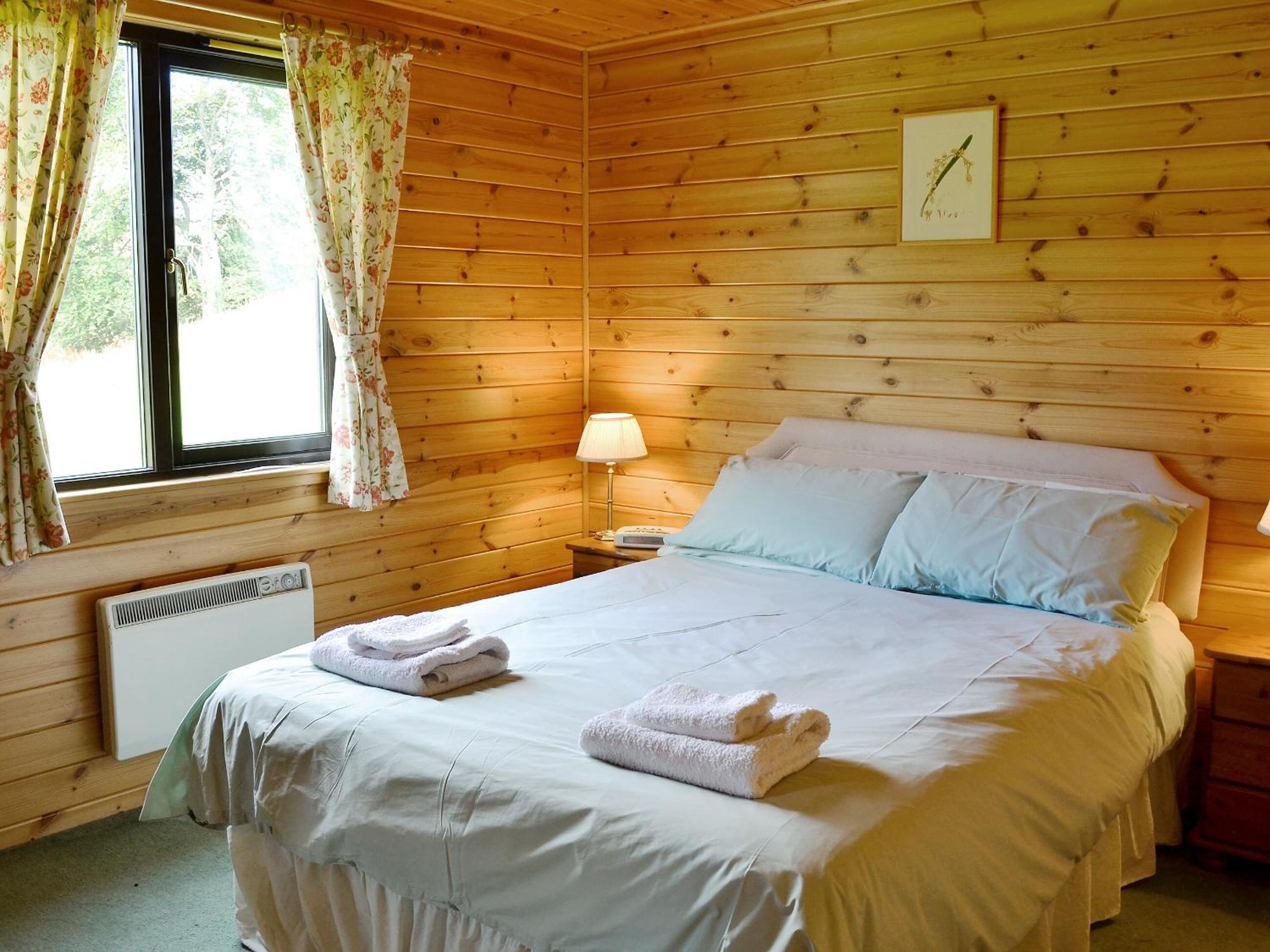 Larch Cottage - S4428 Kirkton of Glenisla エクステリア 写真